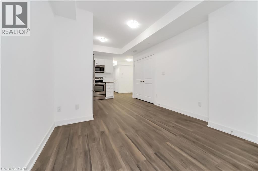 #60 WINSTON PARK Boulevard Unit# 60 - 5