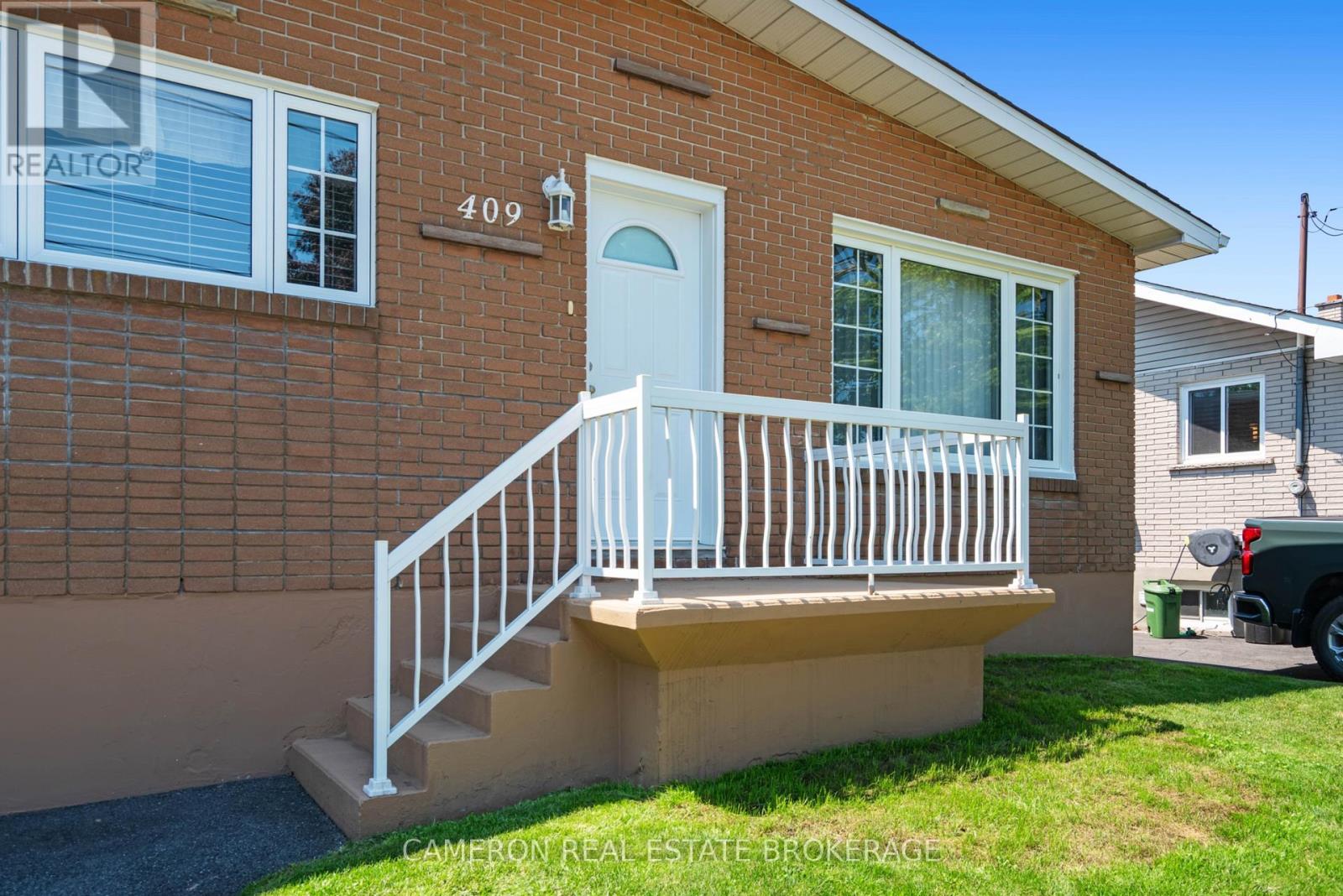 409 DANIS AVENUE - 2