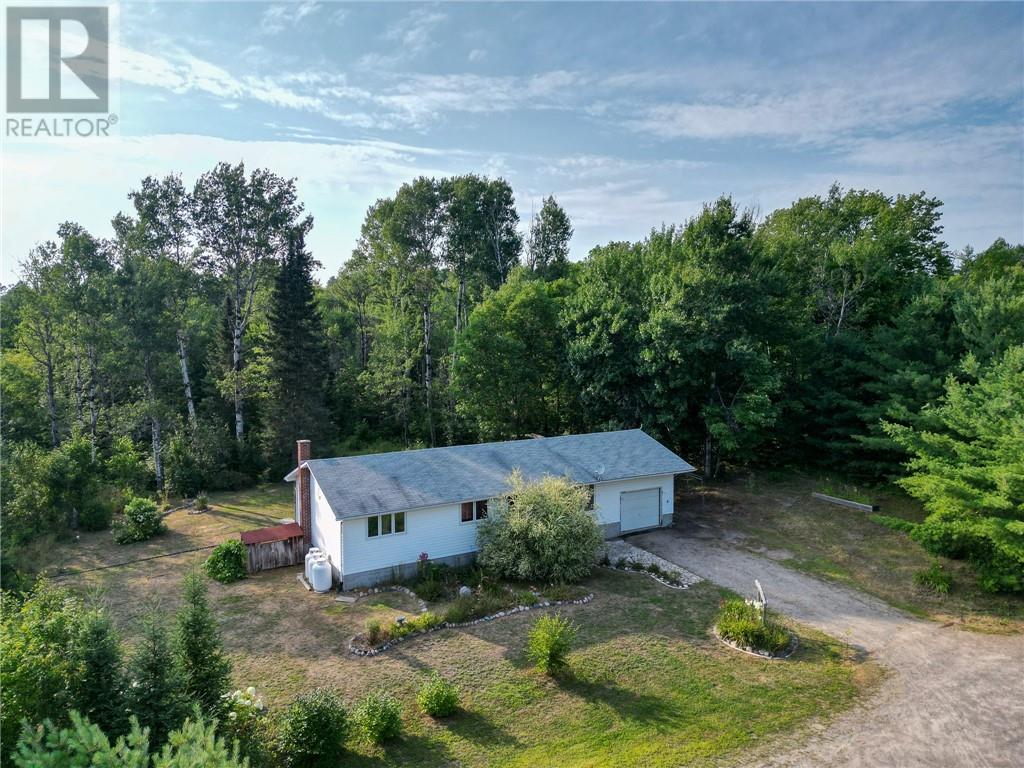 2-7 Ontario Drive - 1