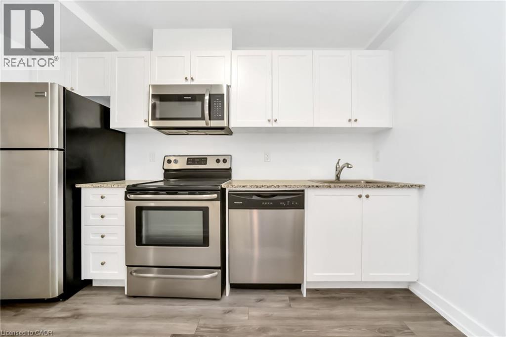 #29 869 WILSON Avenue - 15