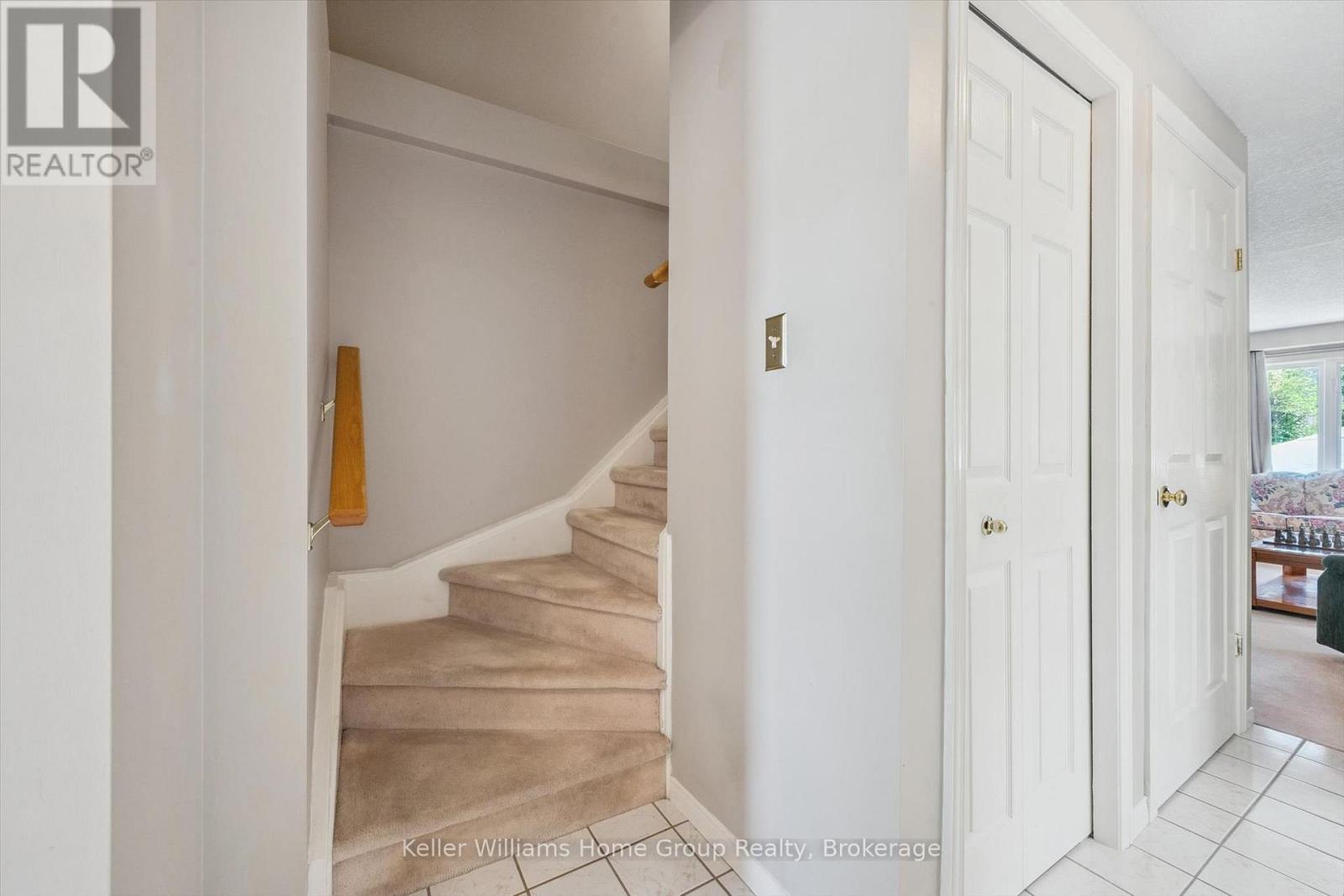 63 BOULDER CRESCENT - Image 19