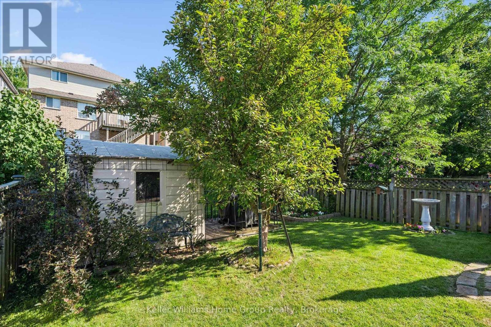 63 BOULDER CRESCENT - Image 38