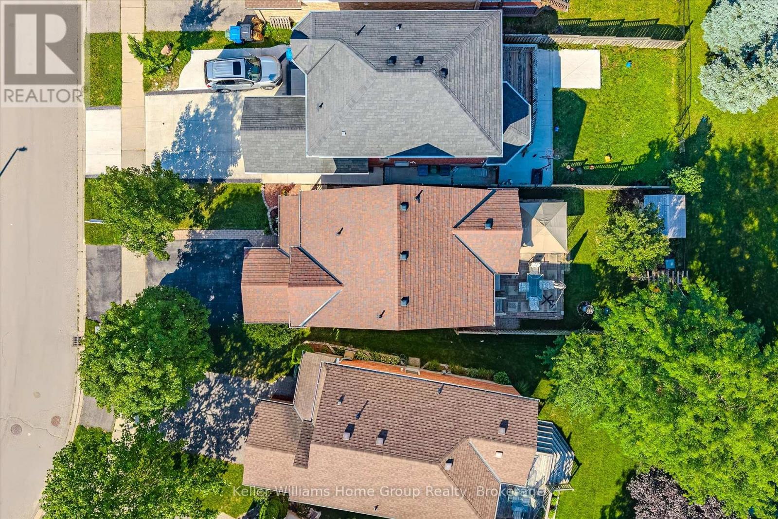 63 BOULDER CRESCENT - Image 41