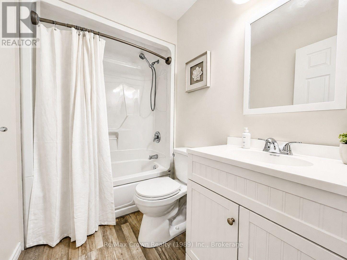 1052 LIMBERLOST POINT ROAD - Image 13