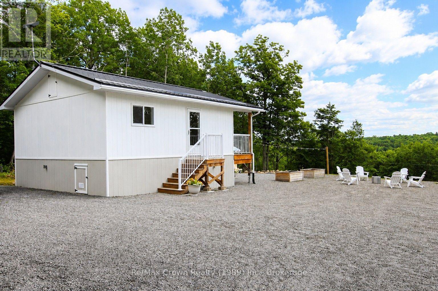 1052 LIMBERLOST POINT ROAD - Image 18
