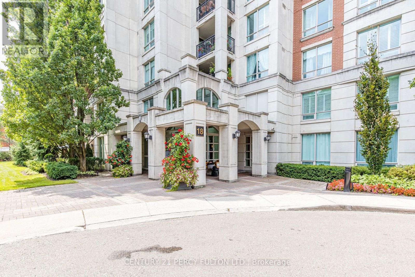 Photo of 18 William Carson Crescent