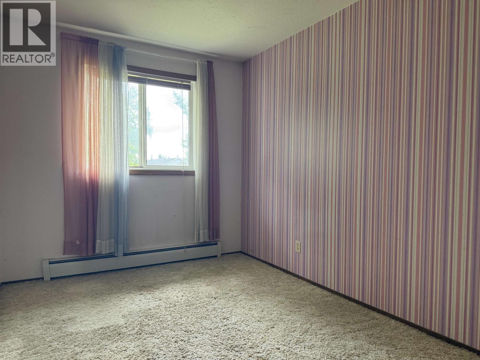 Photo 16 of 24 — 3633 EDEN DRIVE · Prince George, BC