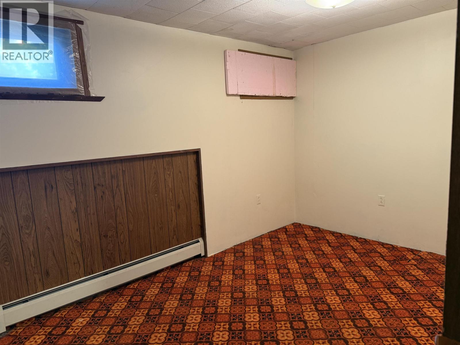 Photo 20 of 24 — 3633 EDEN DRIVE · Prince George, BC