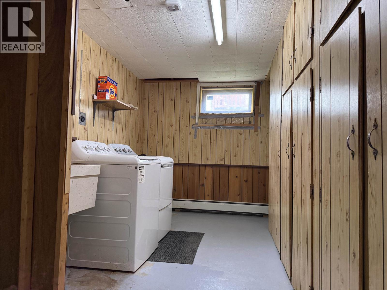 Photo 21 of 24 — 3633 EDEN DRIVE · Prince George, BC
