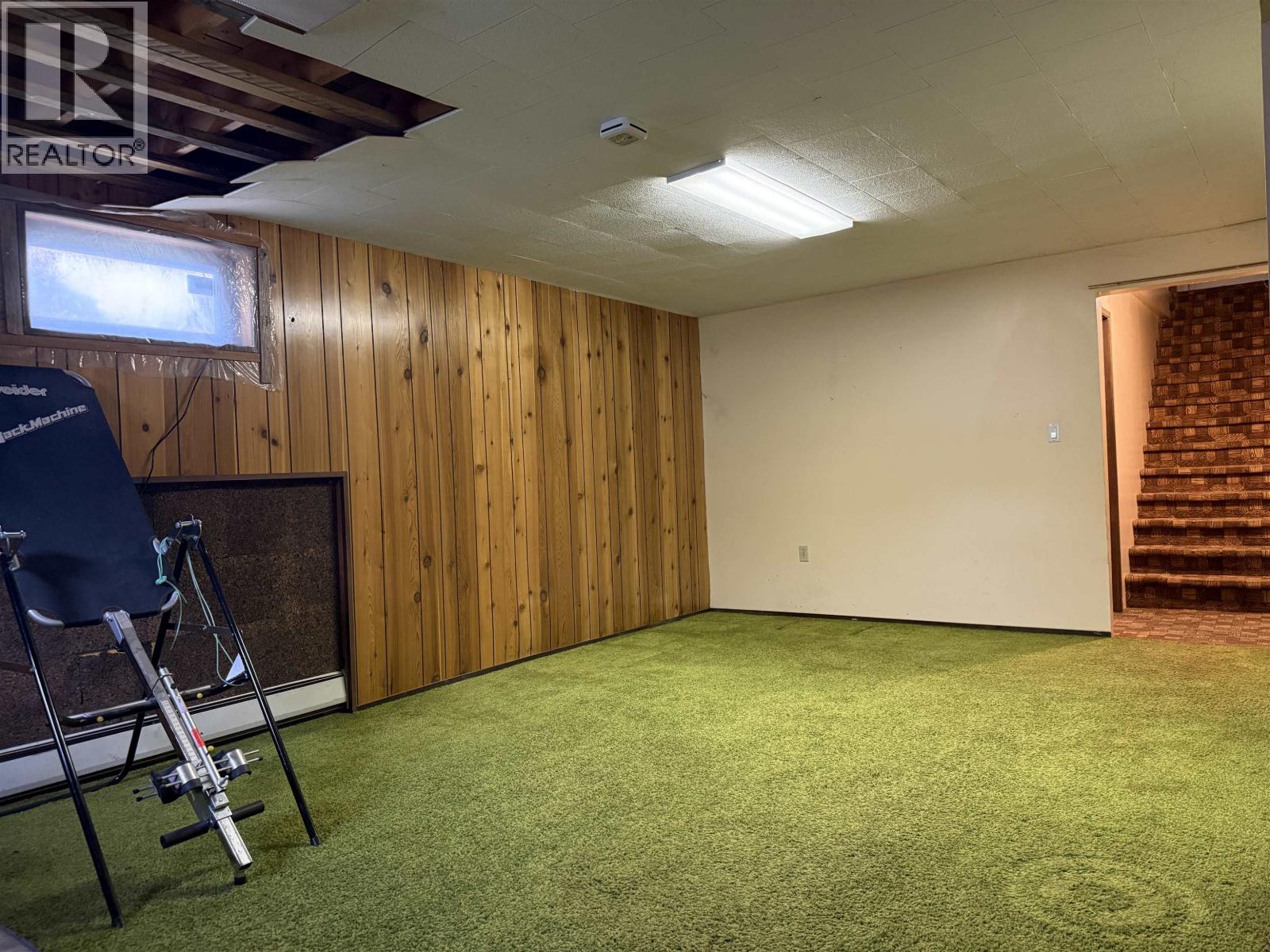 Photo 18 of 24 — 3633 EDEN DRIVE · Prince George, BC