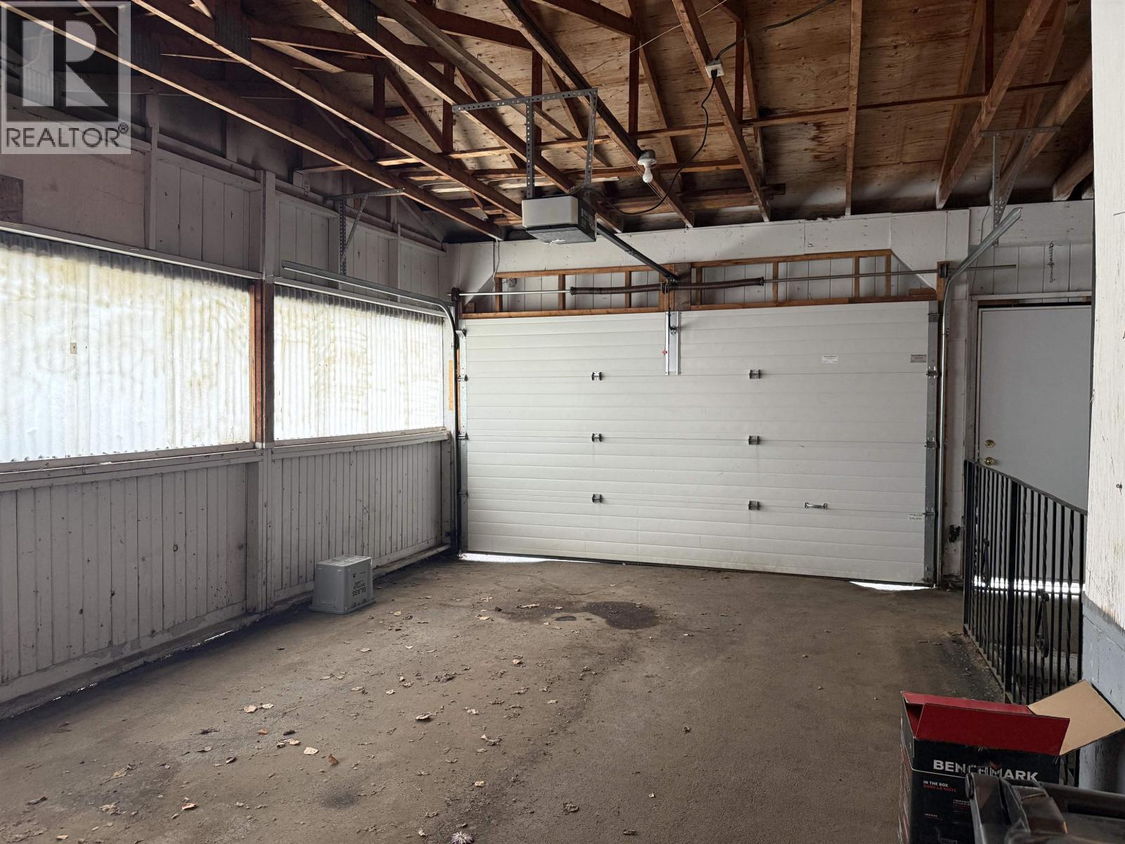 3633 EDEN DRIVE - 5