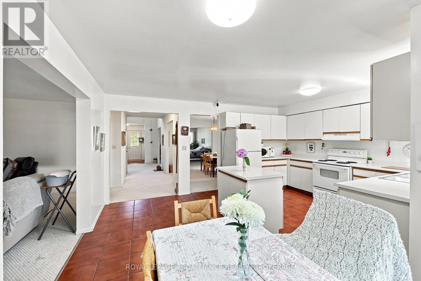 951 NEWCASTLE STREET - 18