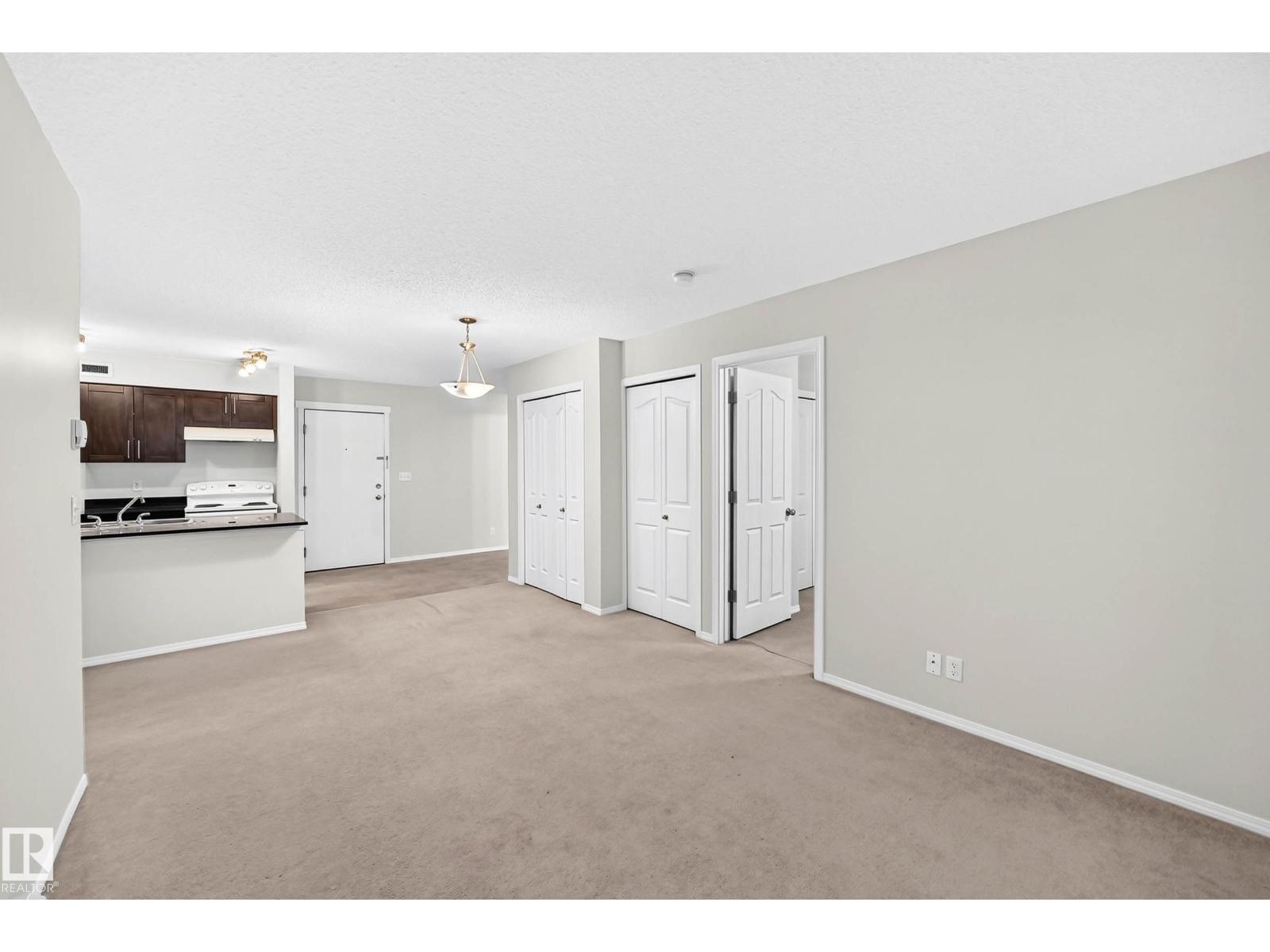 #404 12025 22 AV SW - Image 18