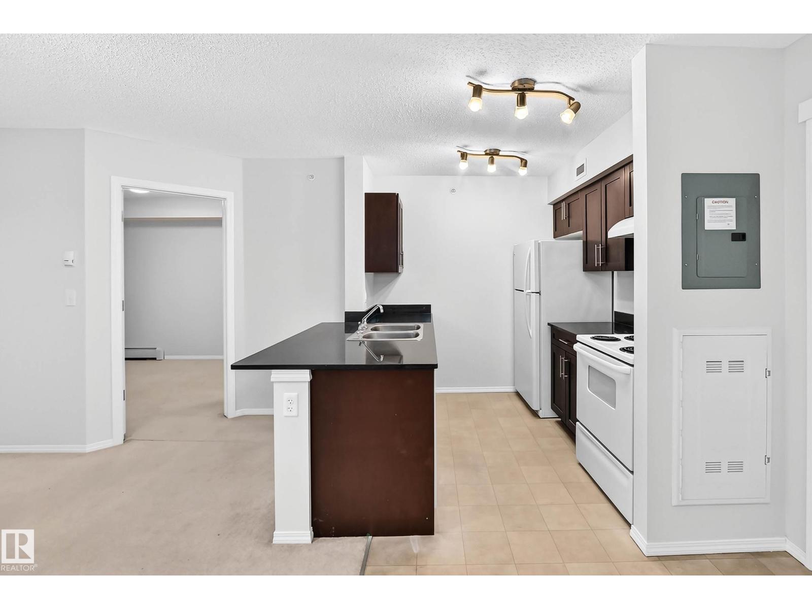 #404 12025 22 AV SW - Image 4
