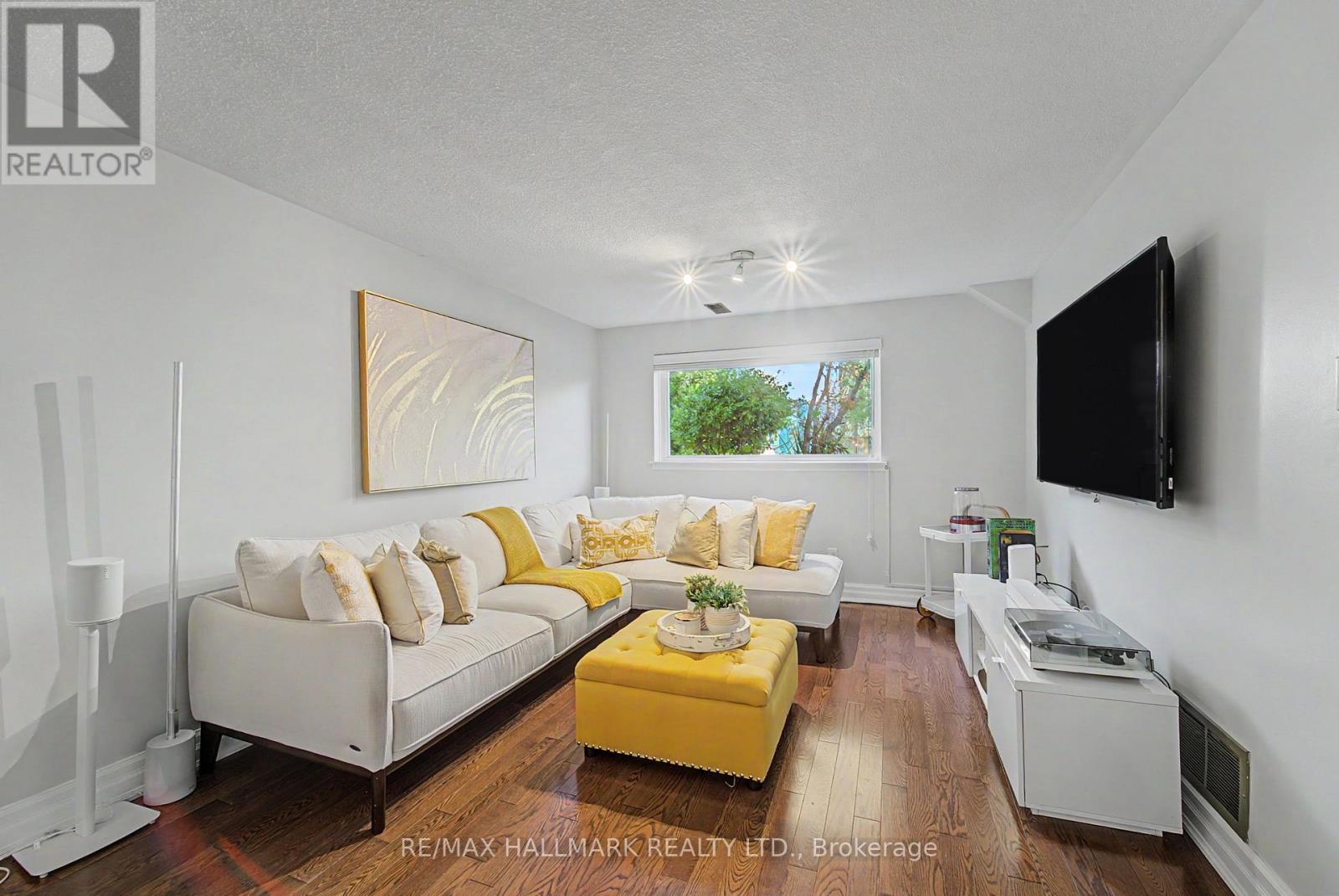 117 CLAPPISON BOULEVARD - 14