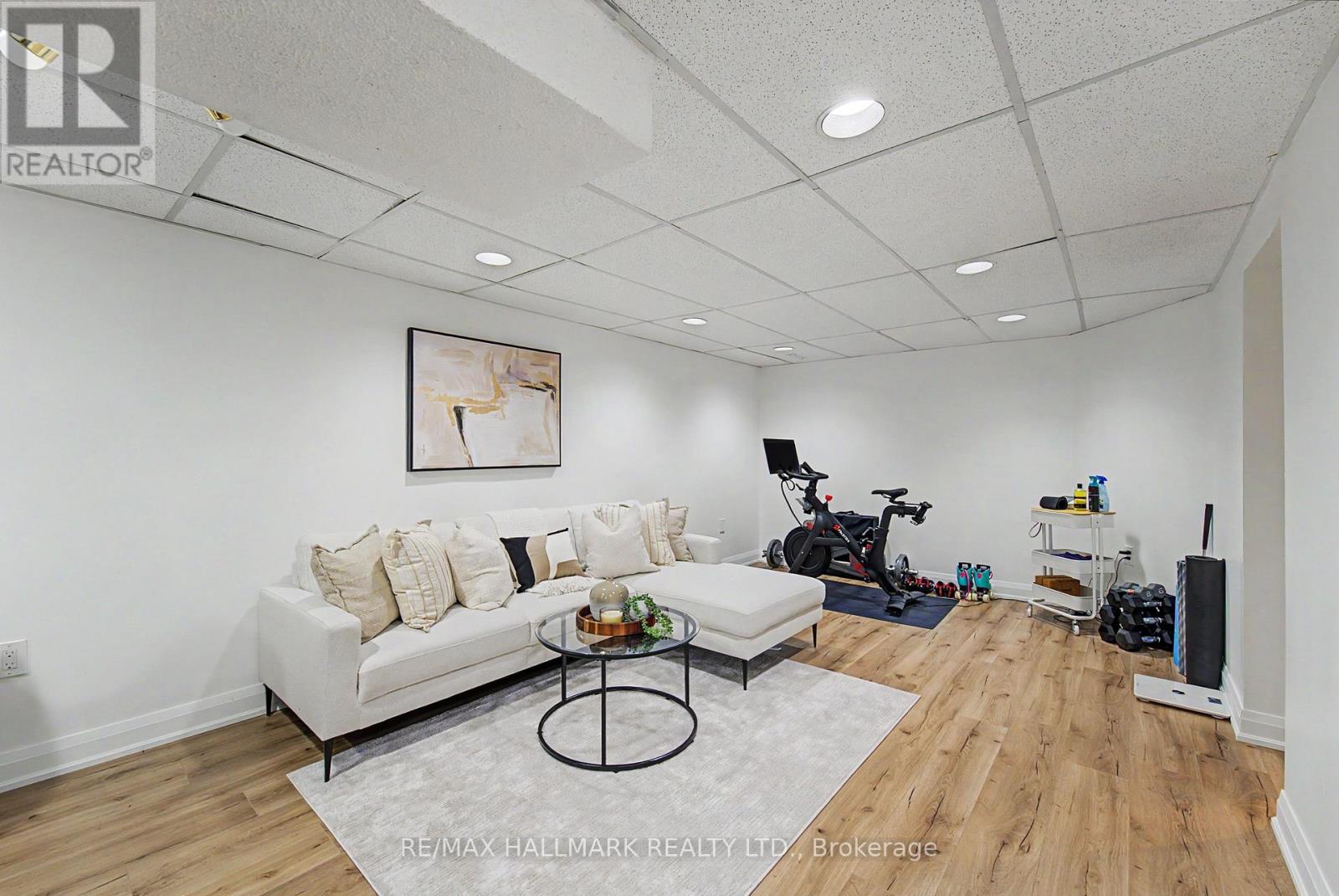 117 CLAPPISON BOULEVARD - 17
