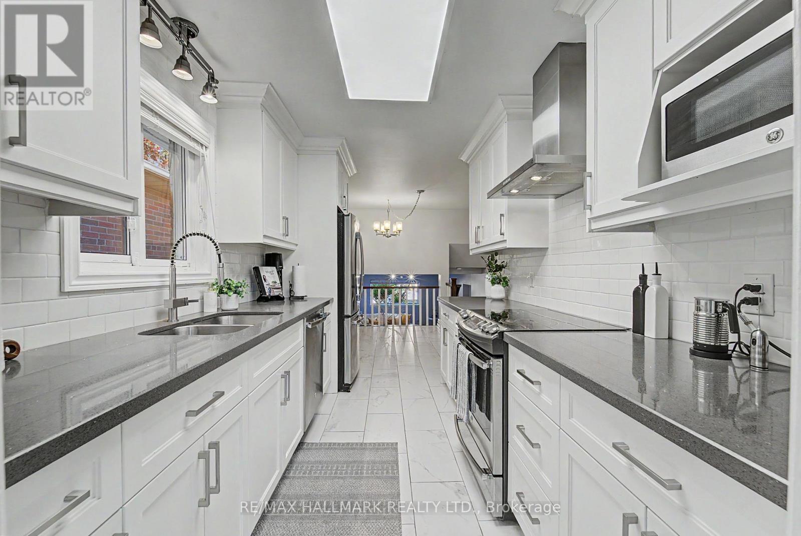 117 CLAPPISON BOULEVARD - 8