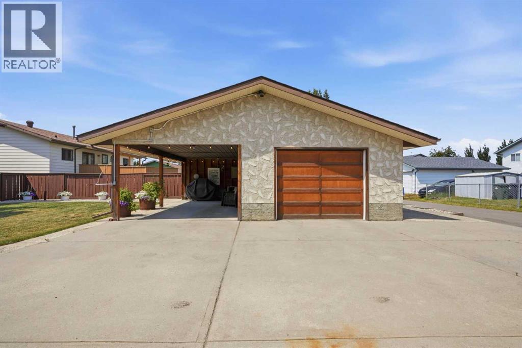 5616 45th Street - 38