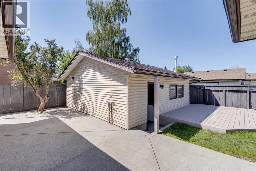 4819 Rundlewood Drive Northeast - Photo 29
