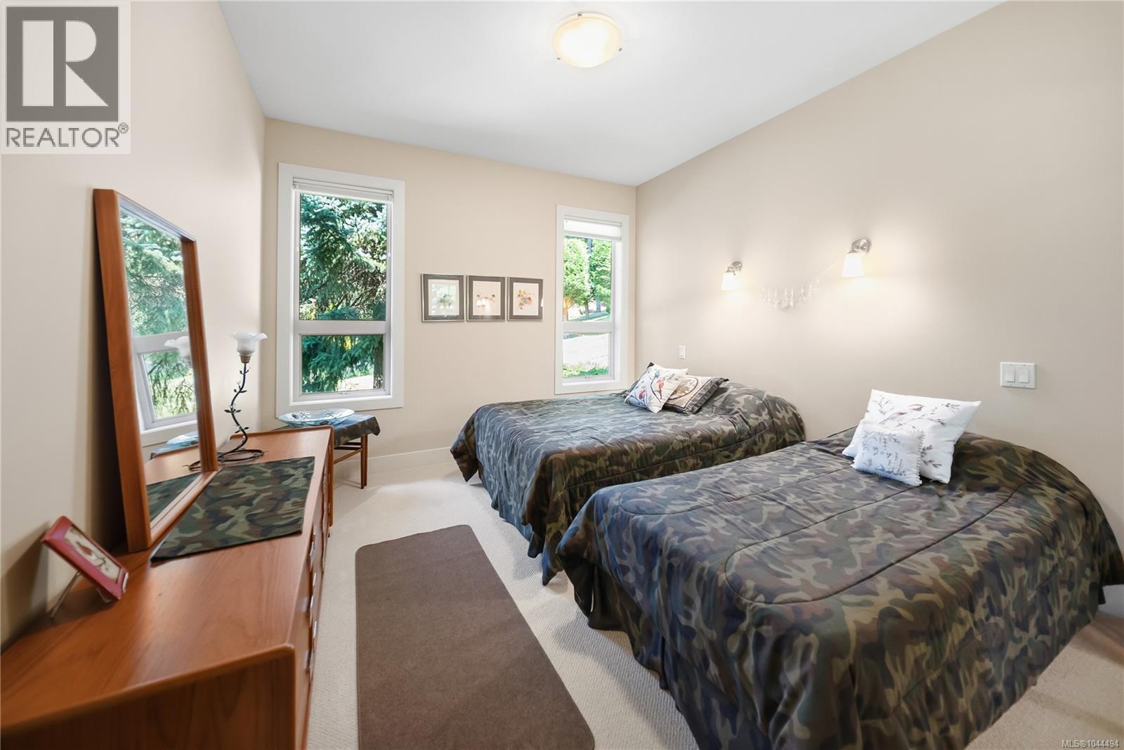 1157 West Rd - 53