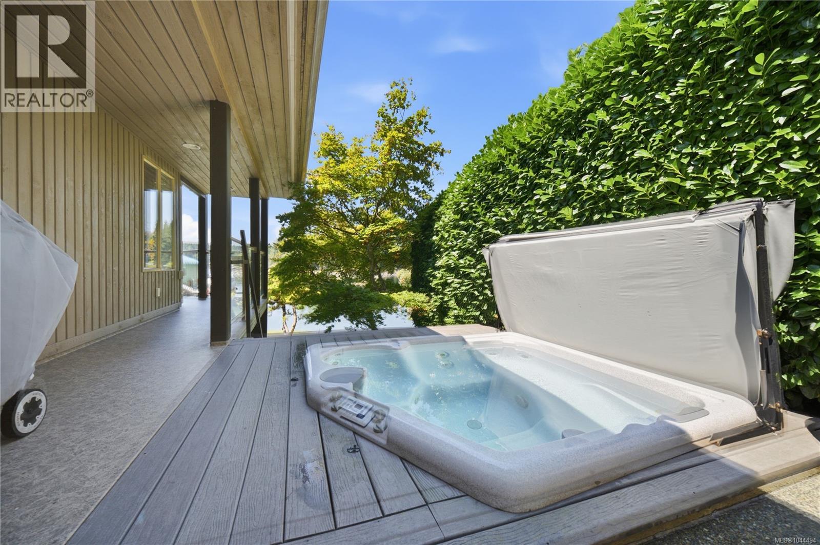 1157 West Rd - 80