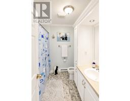 109 Farrell Drive thumbnail 10