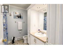 109 Farrell Drive thumbnail 11