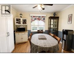 109 Farrell Drive thumbnail 8