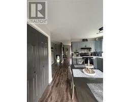 11 Barbour Place thumbnail 10
