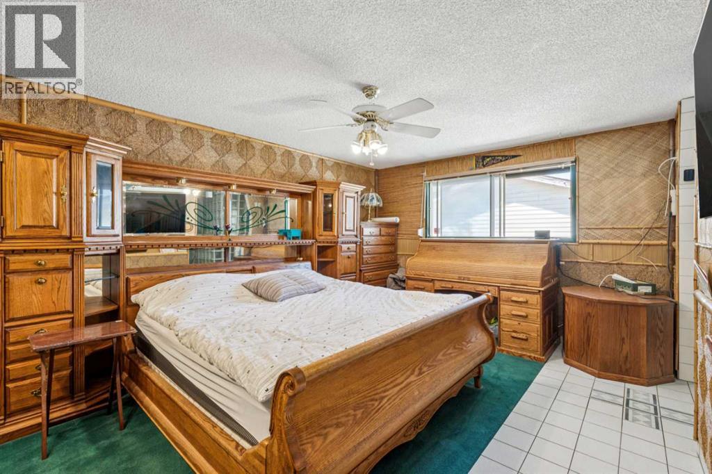 4819 Rundlewood Drive Northeast - Photo 13