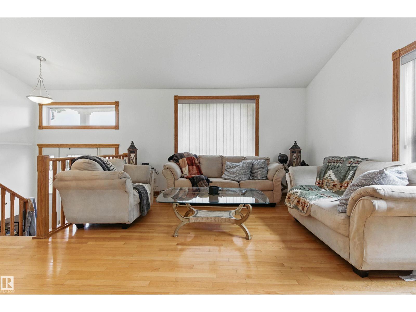 9716 160 Street NW - Photo 6