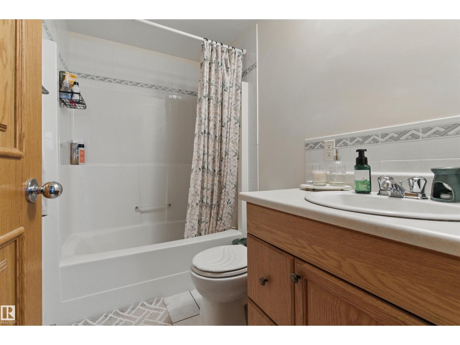 9716 160 ST NW - 21