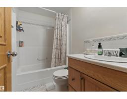 9716 160 St Nw, Edmonton, AB T5P3C8 Photo 21