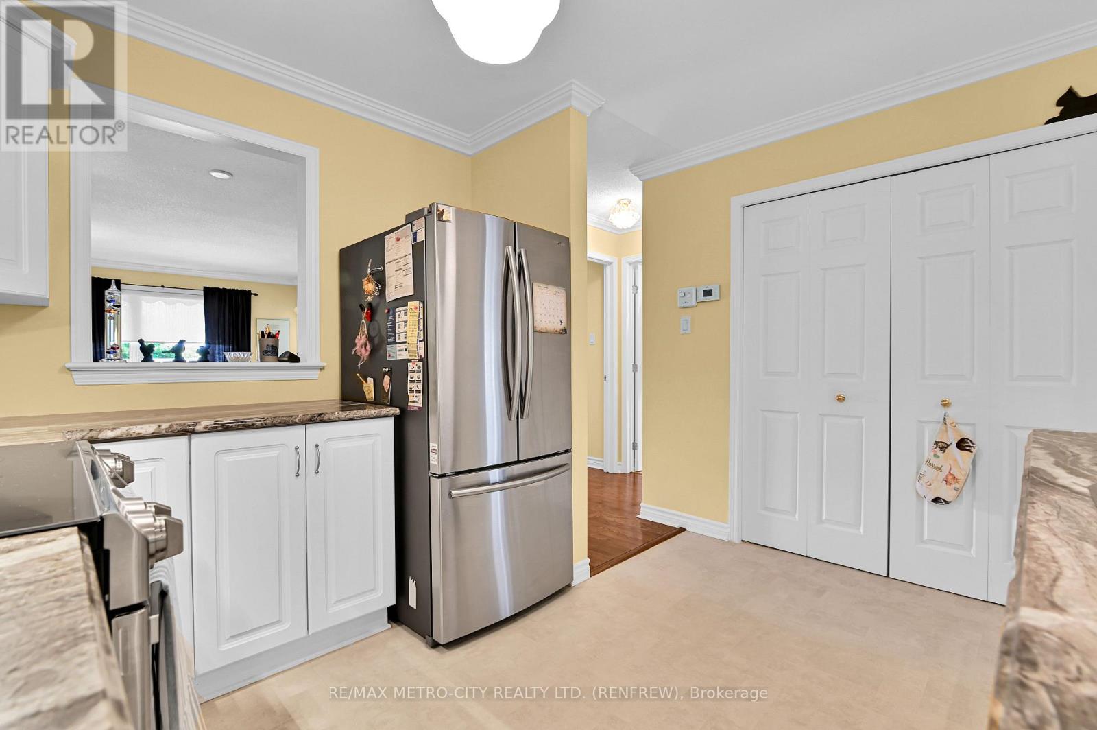 854 EIGHTH STREET - Image 11