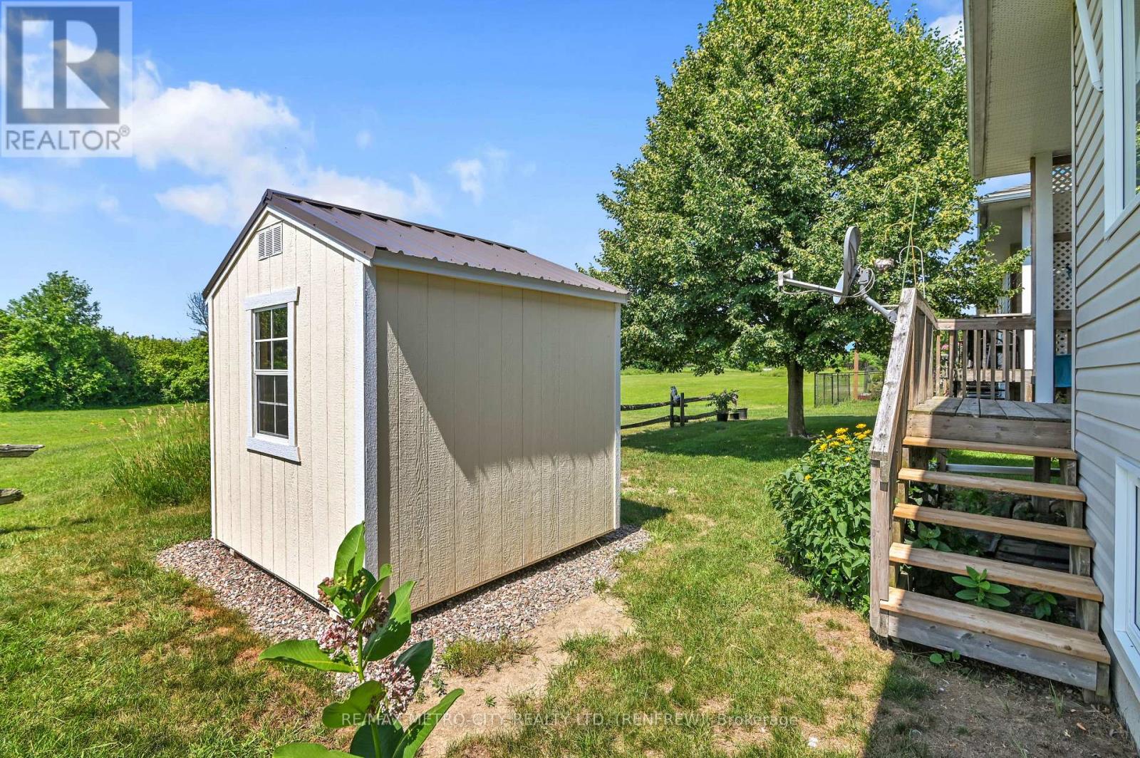 854 EIGHTH STREET - Image 31