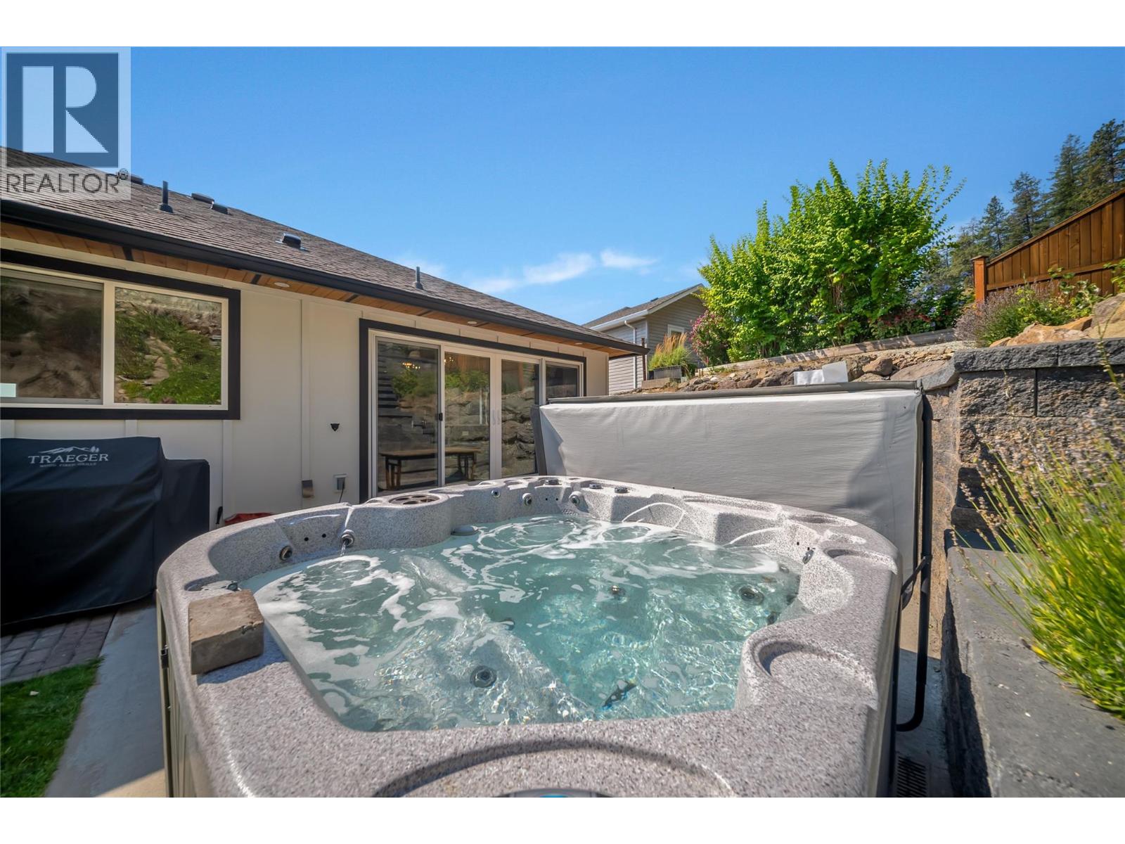 2310 Shannon Heights Place - Image 31