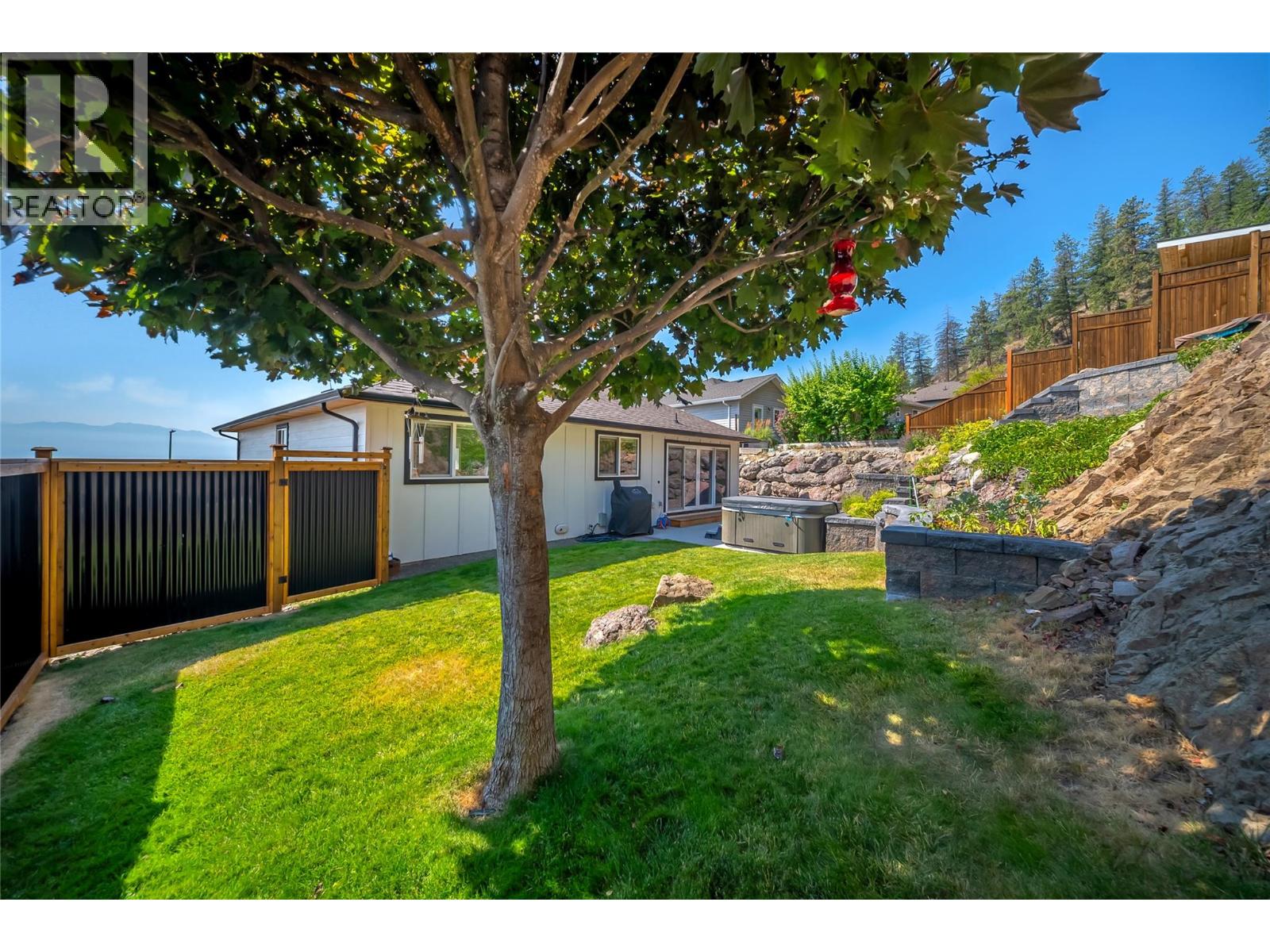 2310 Shannon Heights Place - Image 34