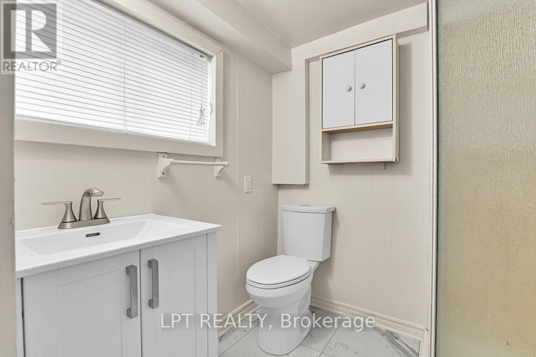 209 BRIDGE STREET N - Image 22