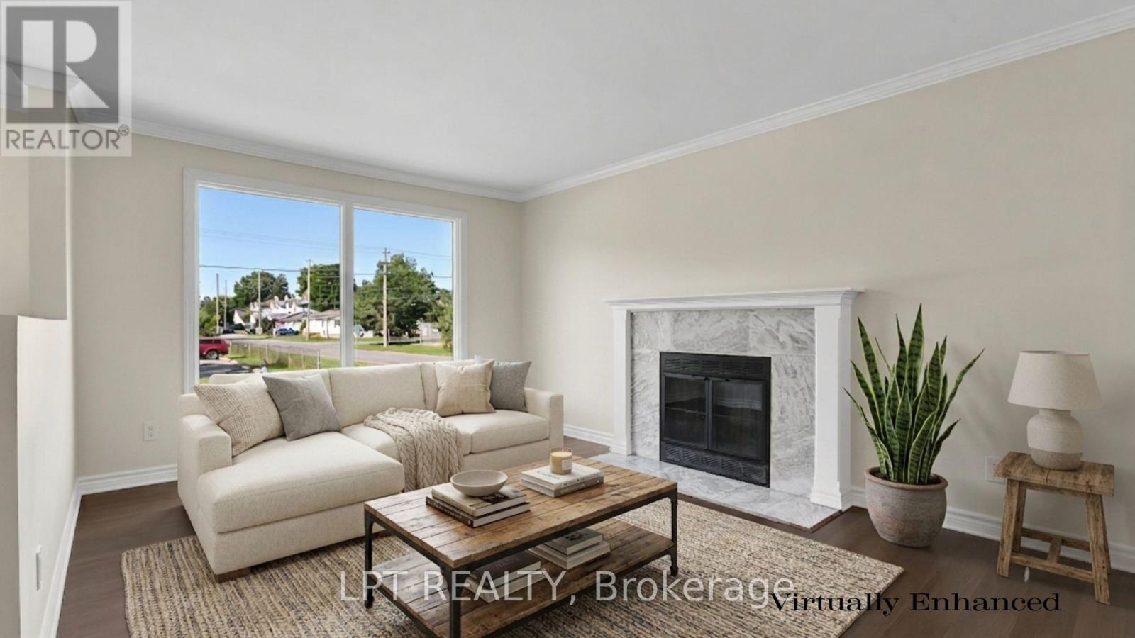 209 BRIDGE STREET N - Image 6