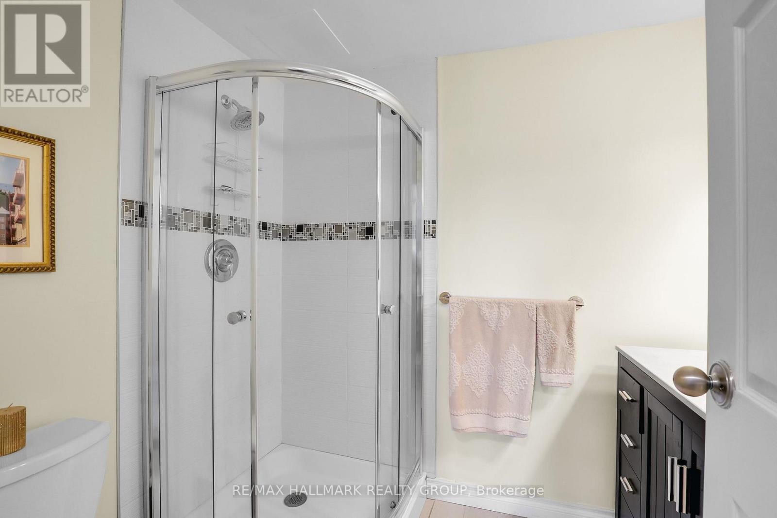2 Bed, 2 Bath Apartment for Sale in Ottawa – 906 – 960 TERON ROAD, Ottawa – MLS# X13646008 - Image 15