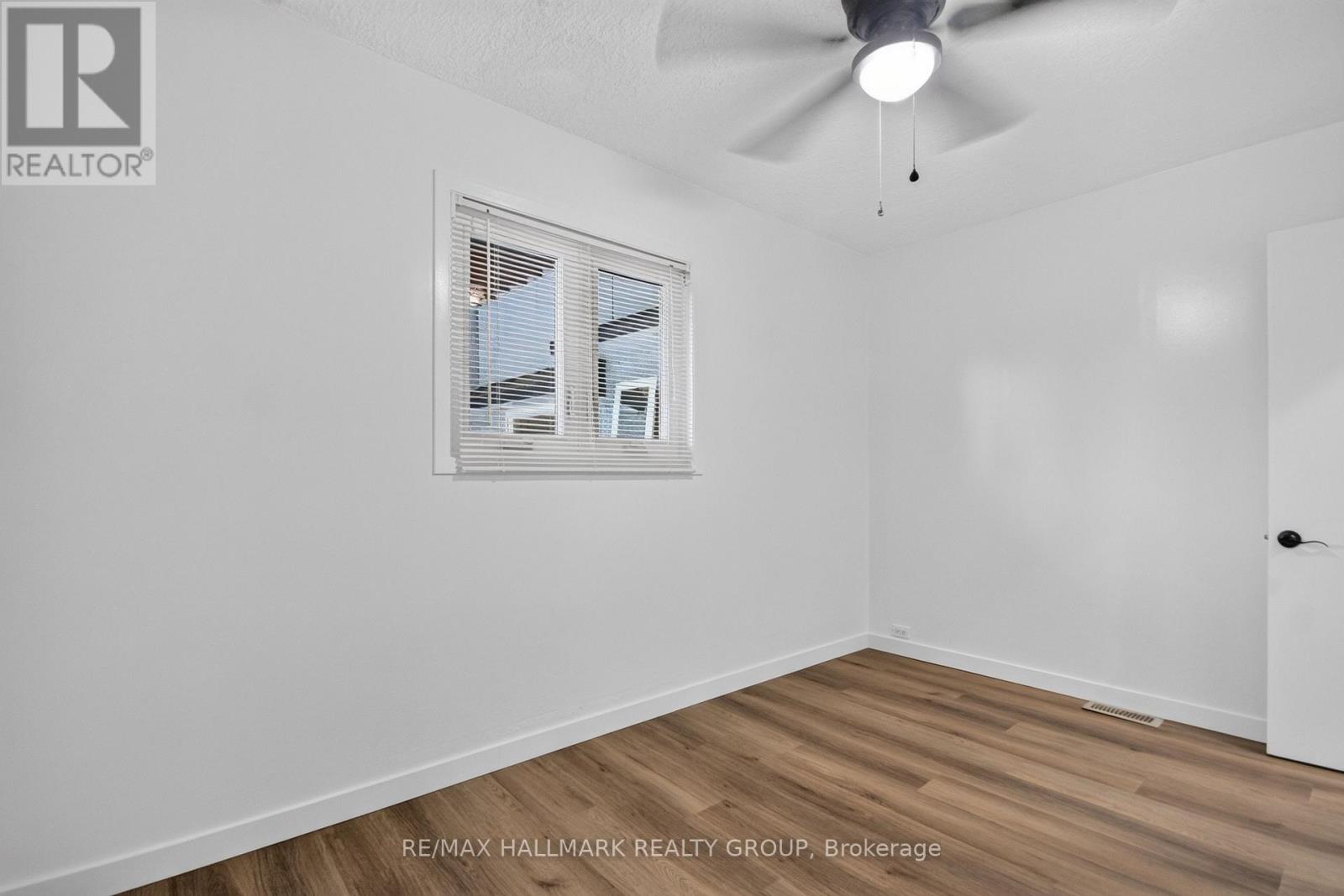 3 Bed, 1 Bath House for Rent in Ottawa – 1125 KENASTON STREET, Ottawa – MLS# X13646034 - Image 16
