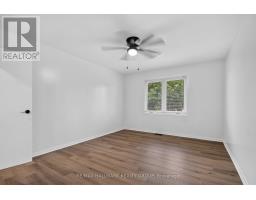 1125 Kenaston Street, Ottawa, ON K1B3P1 Photo 17