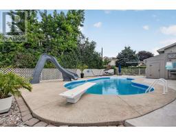 1125 Kenaston Street, Ottawa, ON K1B3P1 Photo 21