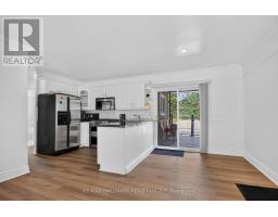 Pantry - 1125 Kenaston Street, Ottawa, ON K1B3P1 Photo 6