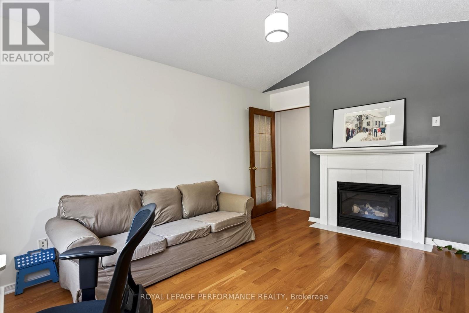 172 CARWOOD CIRCLE - 26