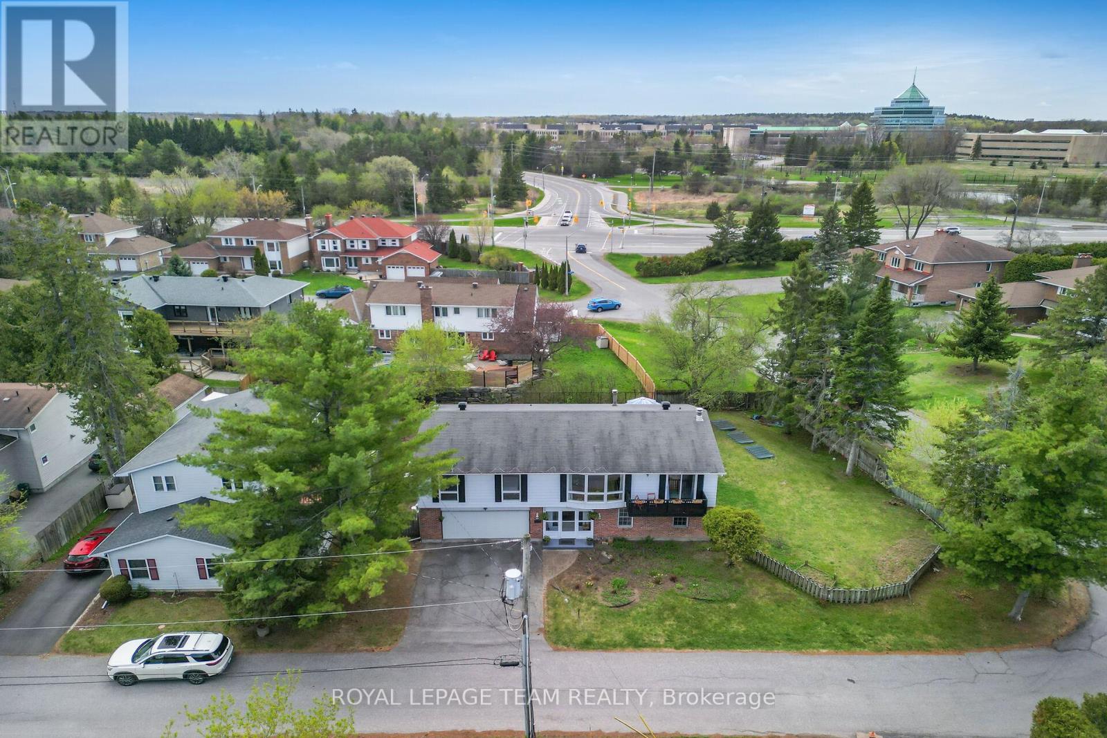 4 Bed, 3 Bath House for Sale in Ottawa – 136 JAMES CUMMINGS AVENUE, Ottawa – MLS# X13646068 - Image 43