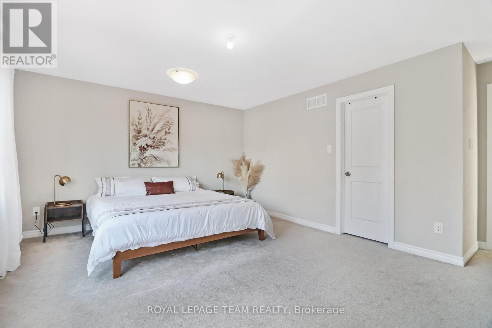 3 STONELEIGH STREET - 21