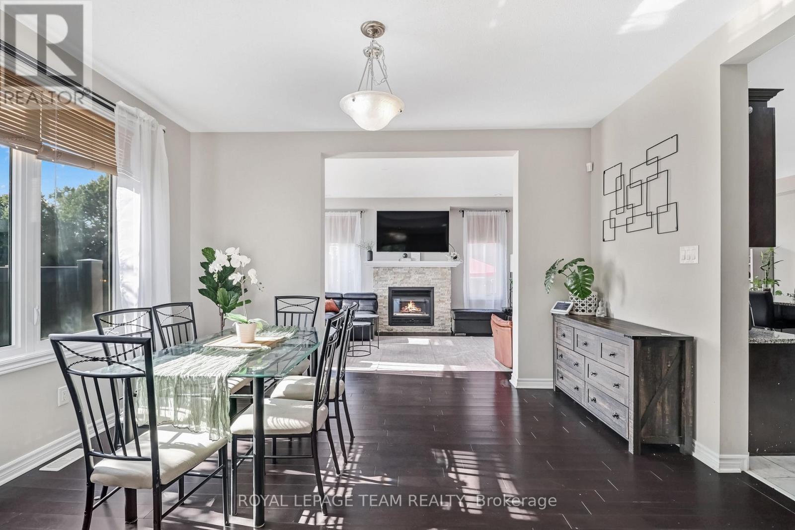 3 STONELEIGH STREET - 9