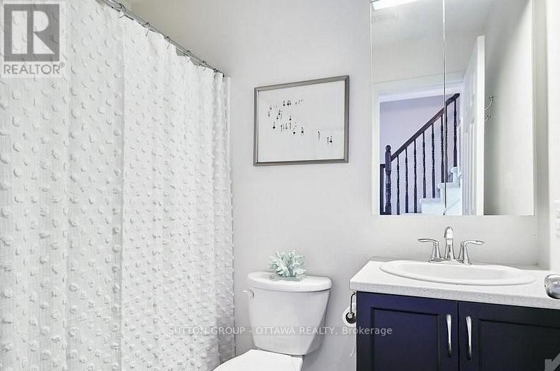 2 Bed, 3 Bath House for Rent in Ottawa – 2625 LONGFIELDS DRIVE, Ottawa – MLS# X13646160 - Image 16