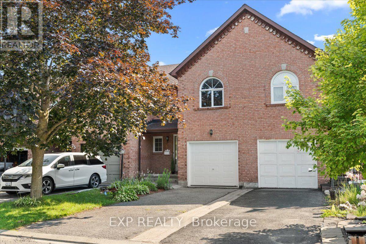 77 WATERTON CRESCENT - 3